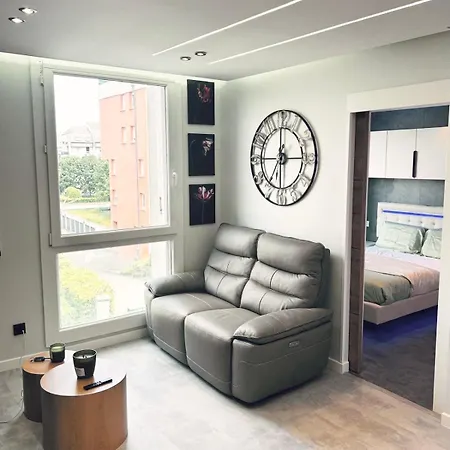 Softwave Wellness With Garage Included Daire