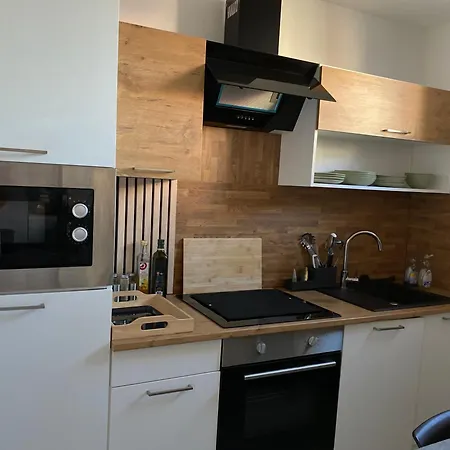 Softwave Wellness With Garage Included